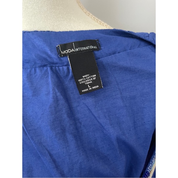 Blue and beaded blouse - Picture 5 of 5